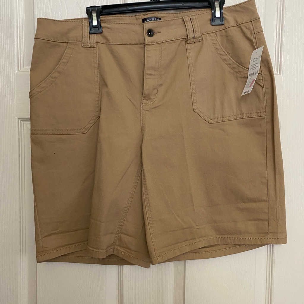 Dark Khaki Shorts 97 Cotton 3 Spandex Brand New Never Worn